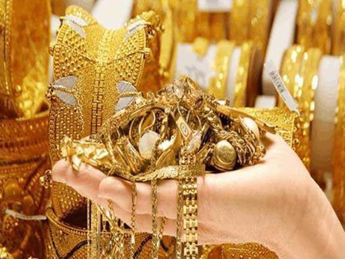 Gold Price Today: धनतेरस पर सोना हुआ सस्ता, गिर गई इतनी कीमत, जानिए 10 ग्राम सोने का भाव
