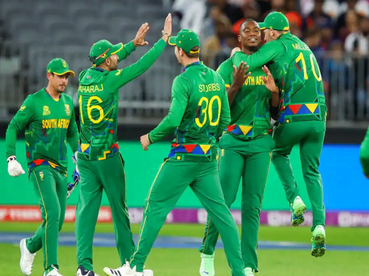 SA vs AFG: साउथ अफ्रीका ने दर्ज की 7वीं जीत, अफगानिस्तान को 5 विकेट से हराया SA vs AFG: साउथ अफ्रीका ने दर्ज की 7वीं जीत, अफगानिस्तान को 5 विकेट से हराया