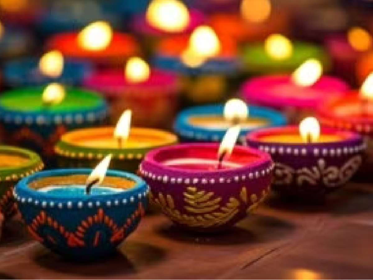 Eco-Friendly Diwali: ग्रीन पटाखे प्रदूषण से दिलाएंगे राहत, जानें कैसे होते हैं प्रदूषण रहित पटाखे