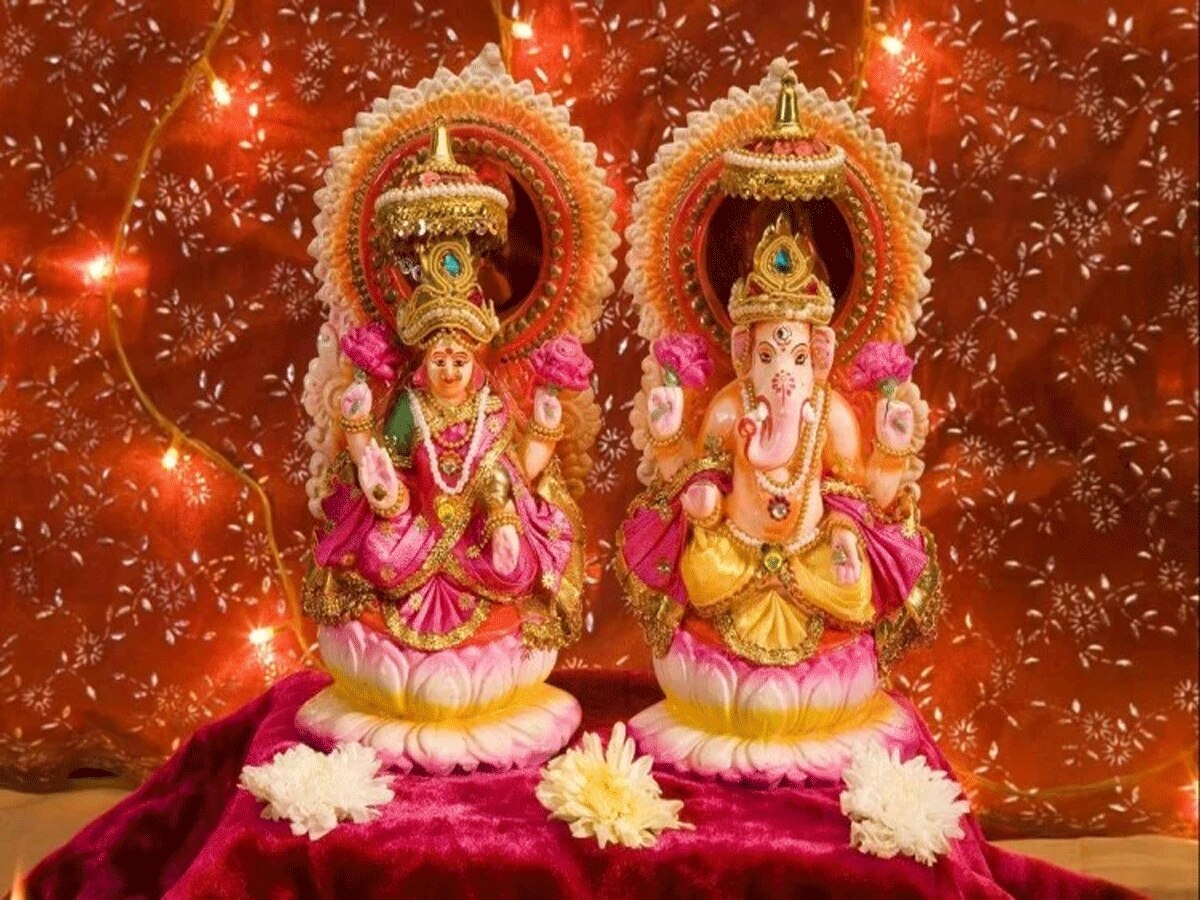 Diwali 2023 Maa Laxmi Puja Shubh Muhurat Aarti And Puja Samagri Dhanteras Govardhan Diwali 8169