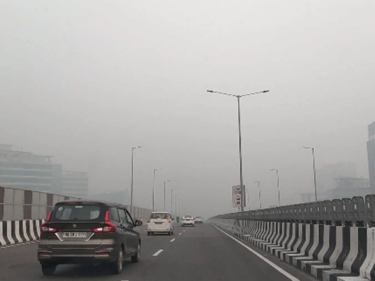 Delhi NCR Pollution: एक बार फिर प्रदूषण पहुंचा खतरे के ऊपर, गाजियाबाद और गुरुग्राम 400 पार हुआ AQI