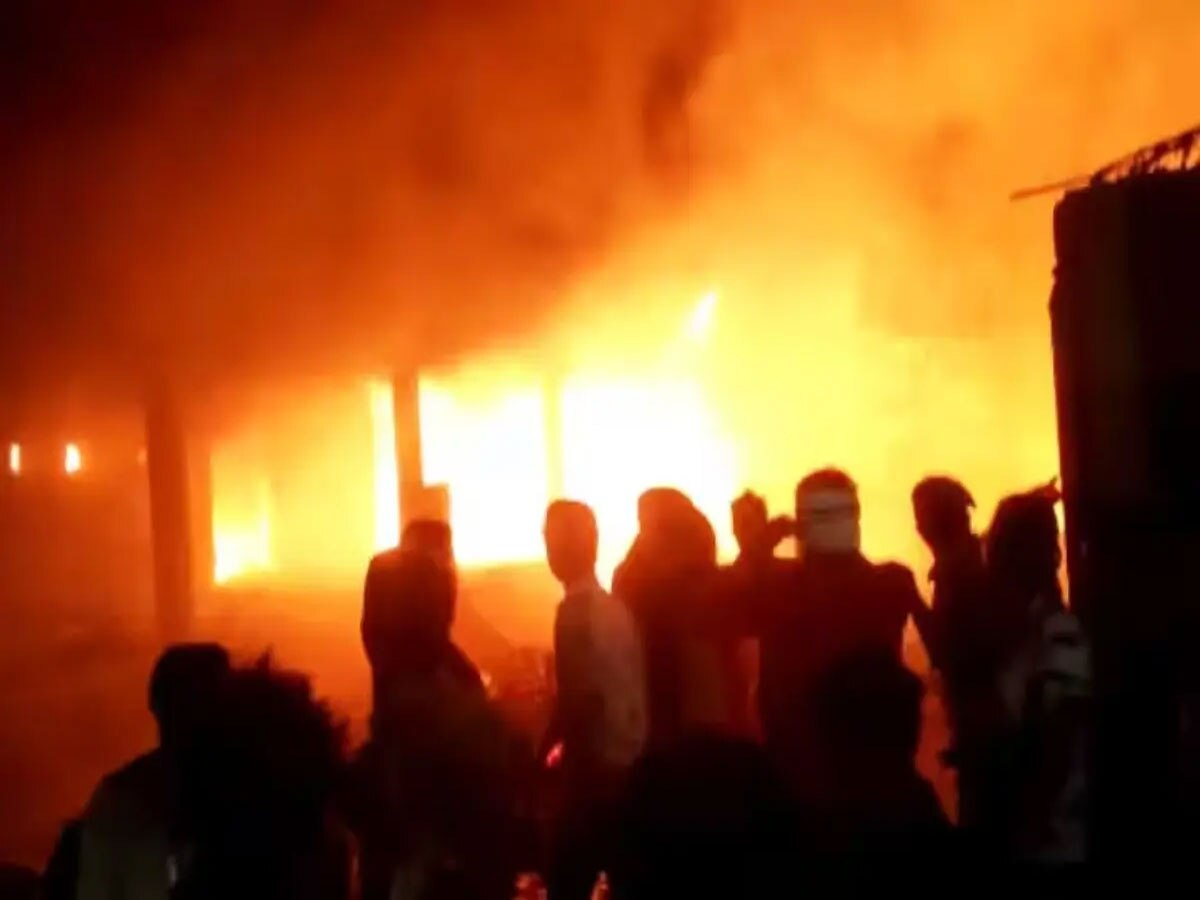 Patna News: चप्पल गोदाम में लगी भीषण आग; 2 लोगों की मौत, जांच जारी