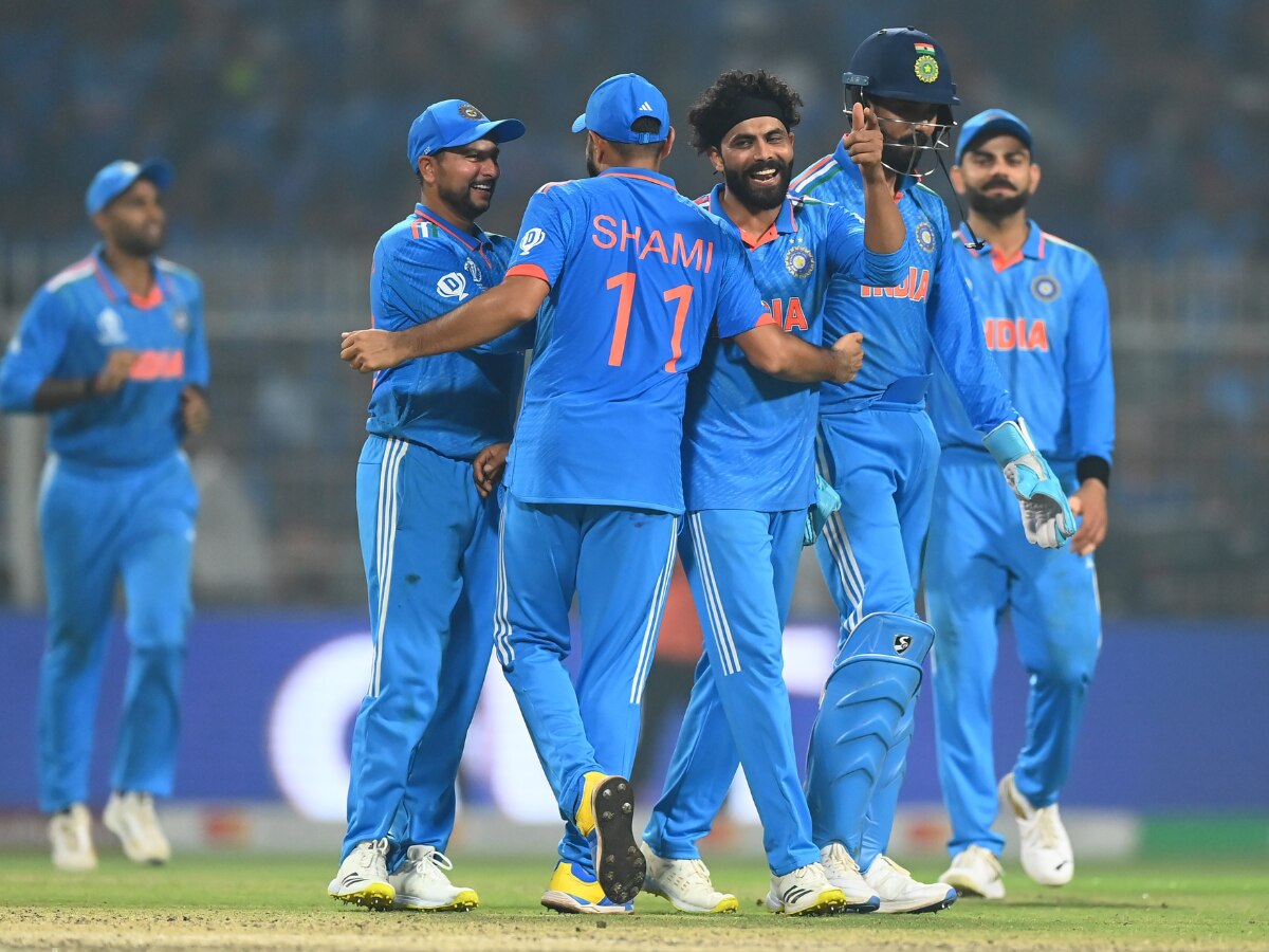 IND vs NZ: सेमीफाइनल से पहले टीम इंडिया को झटका, इस गेंदबाज की बादशाहत छिनी