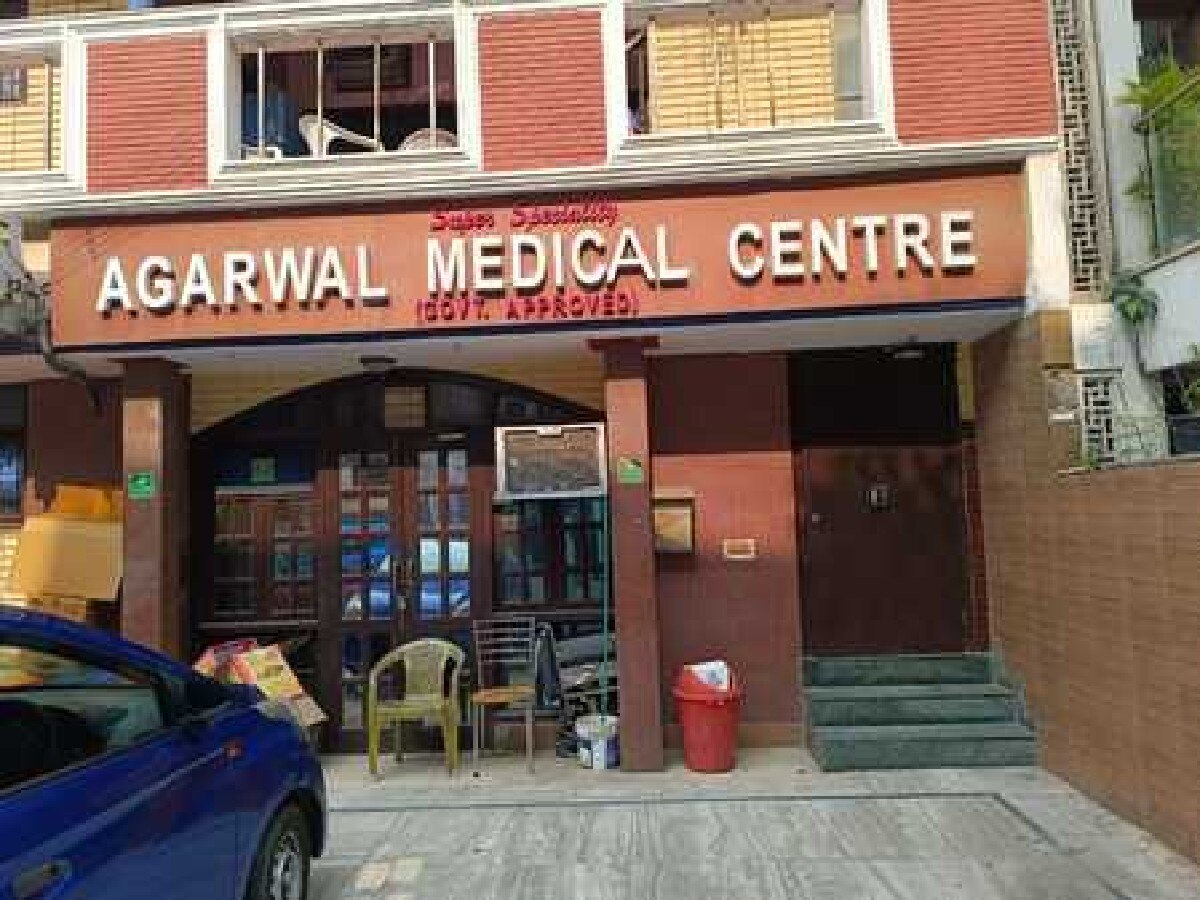 Delhi Crime News: मामूली सर्जरी के बाद हुई मरीज की मौत, फर्जी डॉक्टर समेत चार गिरफ्तार