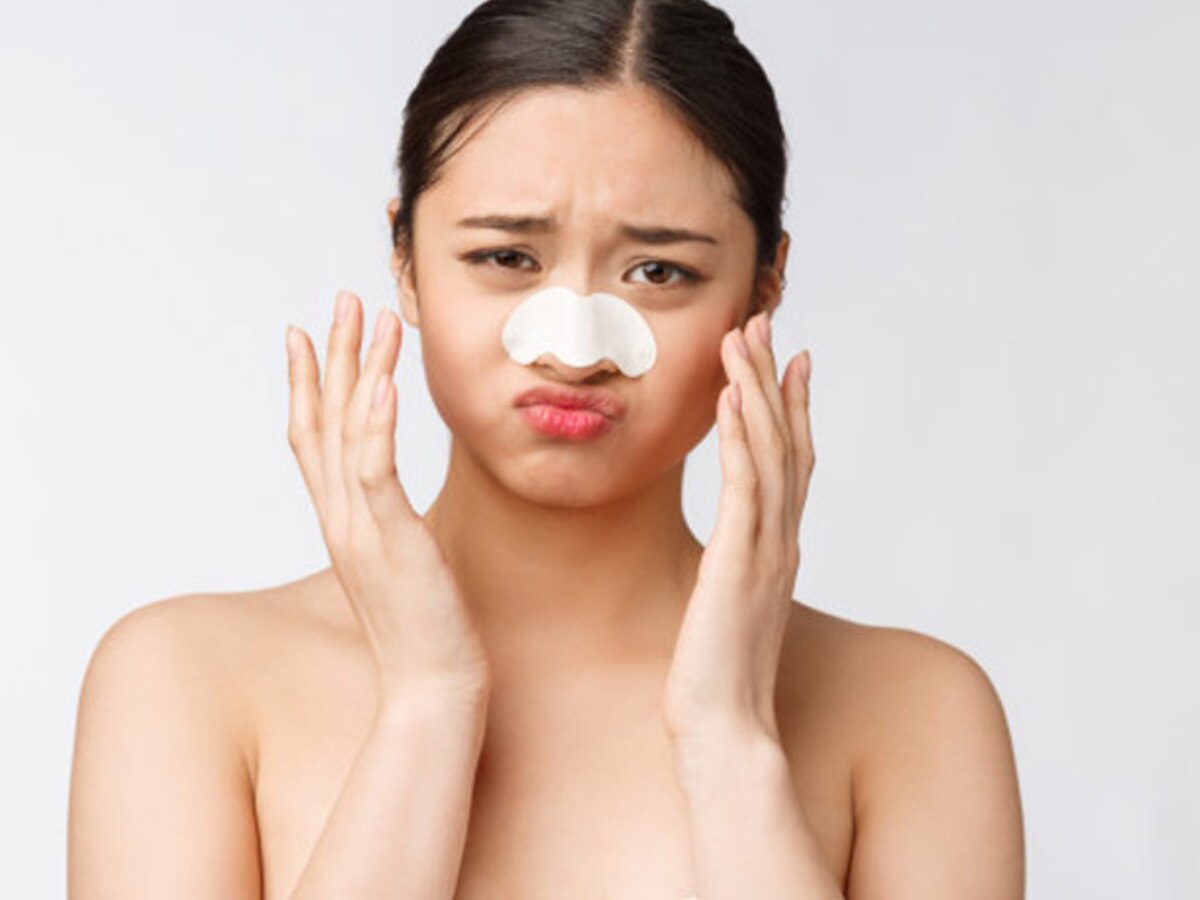 This homemade scrub removes blackheads on the noseBlackheads Home