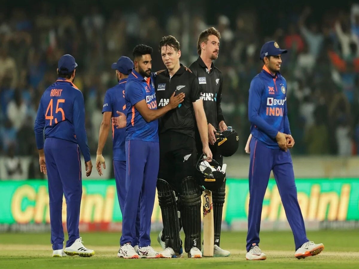 भारत की शानदार जीत; न्यूजीलैंड को 70 रनों से हराया, शमी ने रचा इतिहास