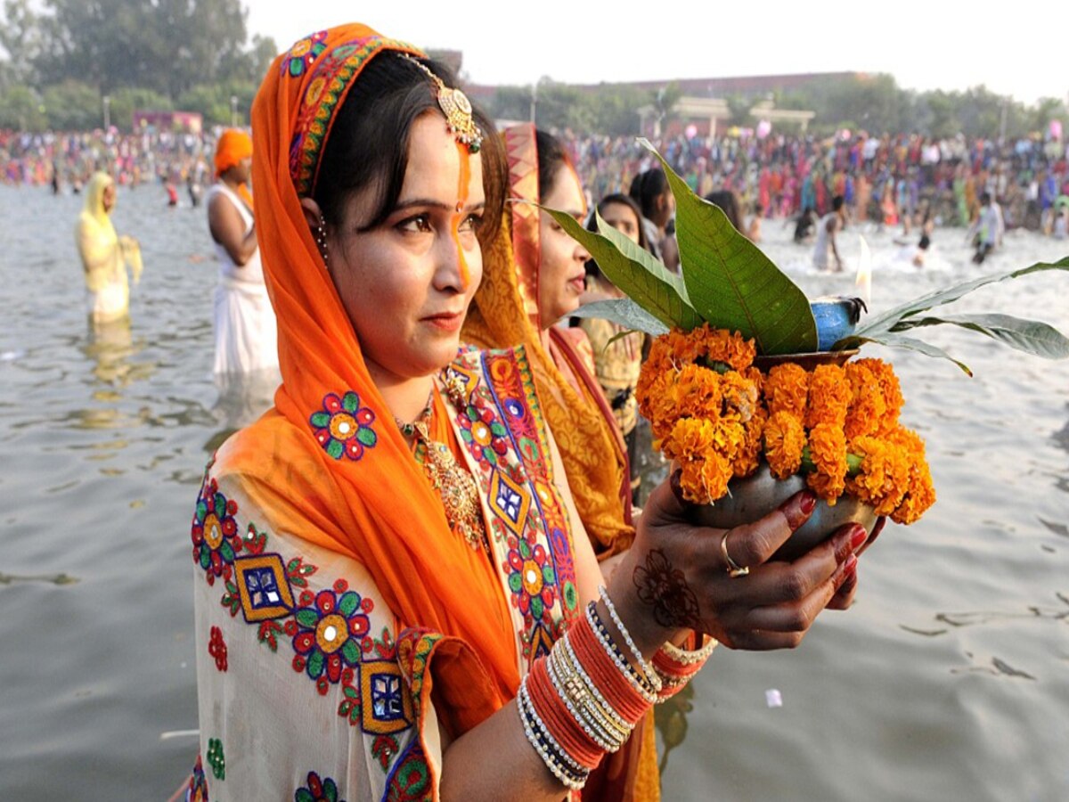 छठ पूजा पर इन आसान उपायों से प्रसन्न होंगे सूर्यदेव