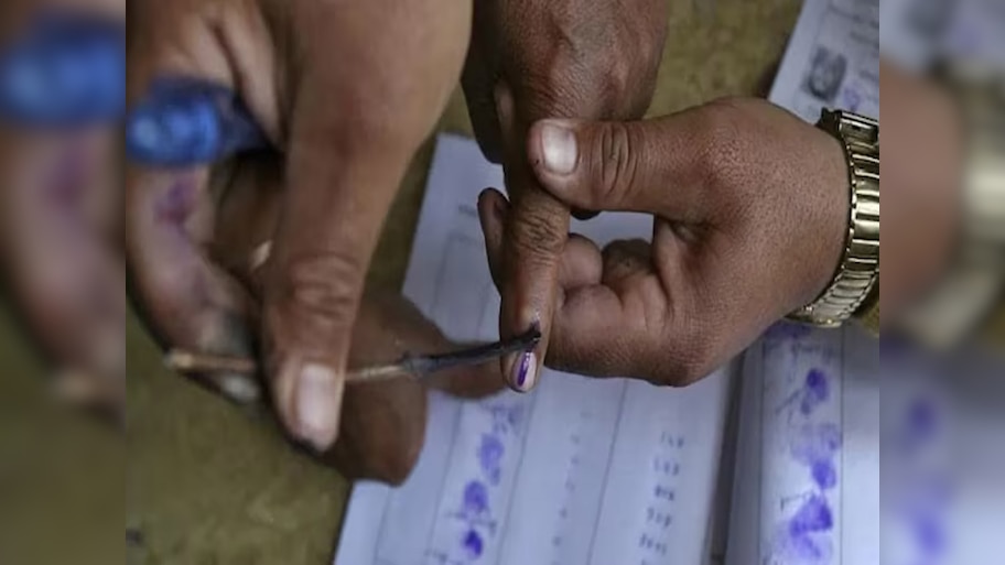 MP Elections 2023 Live Update: छत्तीसगढ़ विधानसभा चुनावः दूसरे चरण में 70 सीटों के लिए 68.15 प्रतिशत मतदान 