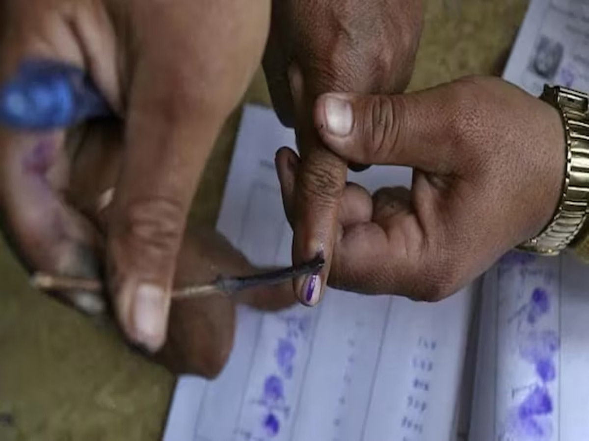 MP Elections 2023 Live Update: छत्तीसगढ़ विधानसभा चुनावः दूसरे चरण में 70 सीटों के लिए 68.15 प्रतिशत मतदान MP Elections 2023 Live Update: छत्तीसगढ़ विधानसभा चुनावः दूसरे चरण में 70 सीटों के लिए 68.15 प्रतिशत मतदान