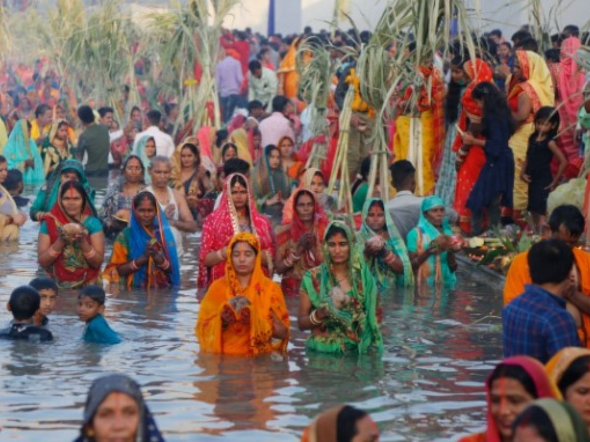 Chhath Puja 2023: नहाय-खाय से शुरू हुई छठ पूजा की शुरुआत, जानें पूजा का शुभ मुहूर्त और महत्व