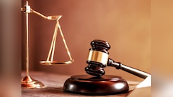  इलाहाबाद हाईकोर्ट ने कानपुर से वाराणसी तक किए 33 जजों के तबादले, देखें पूरी लिस्ट