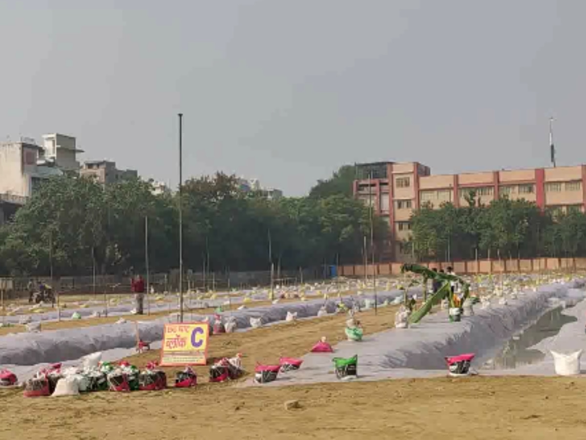 Delhi Chhath Puja 2023: यहां के मॉडर्न घाट पर 50 से 70 हजार भक्तों की भीड़ उमड़ेगी, मिलेगी ये फ्री सुविधा 