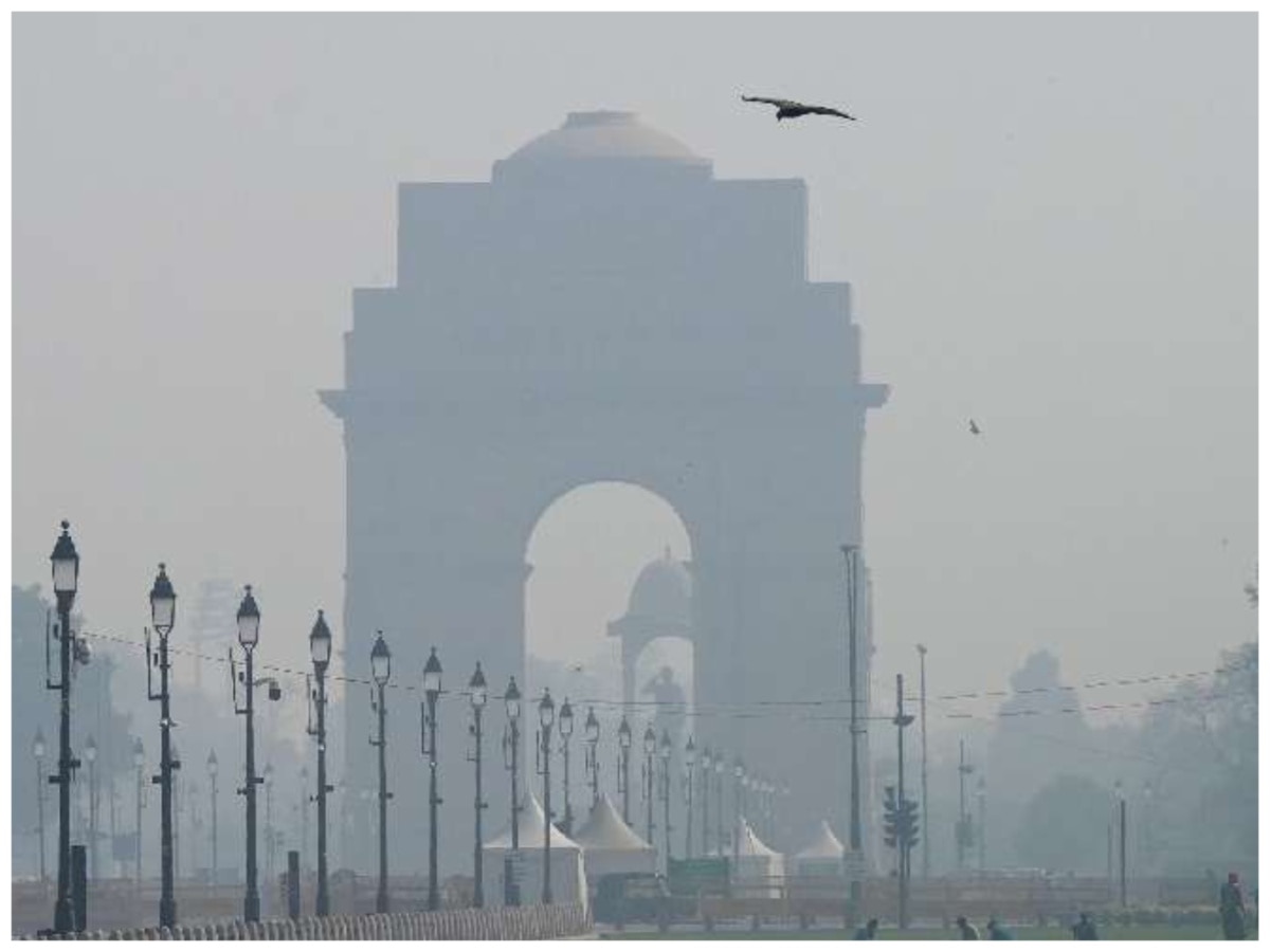 दिल्ली की हवा में सुधार, लेकिन अब भी है कंडीशन 'वेरी बैड'