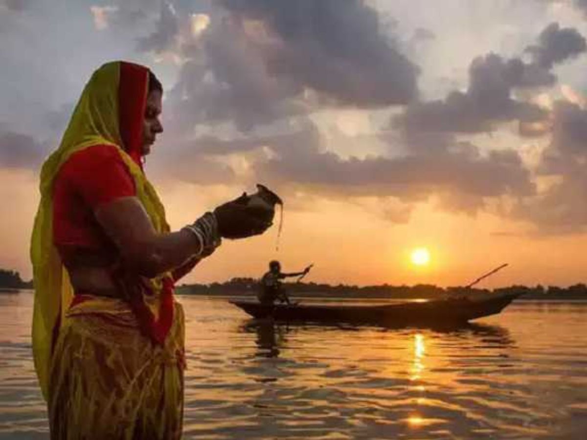 festivals chhath puja 2023 day 3 sandhya arghya time vidhi mahatva