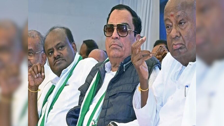 इस मुस्लिम नेता के दावे से JDS में मचा हड़कंप; बर्खास्त नेता देवगौड़ा को हटाकर बन सकता है पार्टी का चीफ
