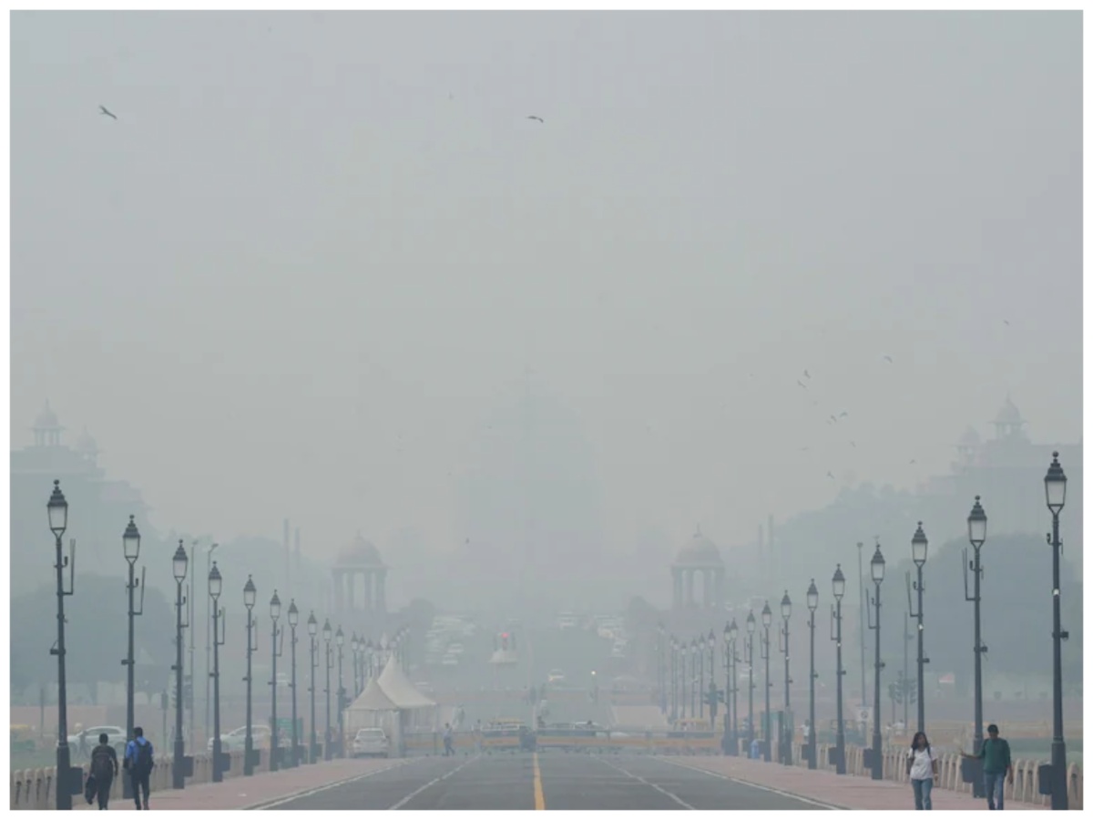 क्या और कैसे होती है आर्टिफिशियल बारिश, इससे प्रदूषण कम करने में मिलती है मदद क्या और कैसे होती है आर्टिफिशियल बारिश, इससे प्रदूषण कम करने में मिलती है मदद