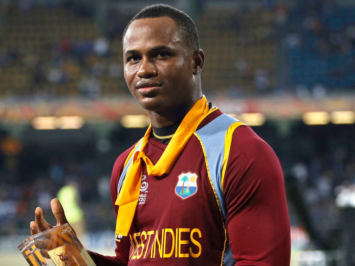 Marlon Samuels Banned: वेस्टइंडीज के वर्ल्ड कप विजेता स्टार पर लगा 6 साल का प्रतिबंध, ICC ने इस वजह से किया बैन Marlon Samuels Banned: वेस्टइंडीज के वर्ल्ड कप विजेता स्टार पर लगा 6 साल का प्रतिबंध, ICC ने इस वजह से किया बैन