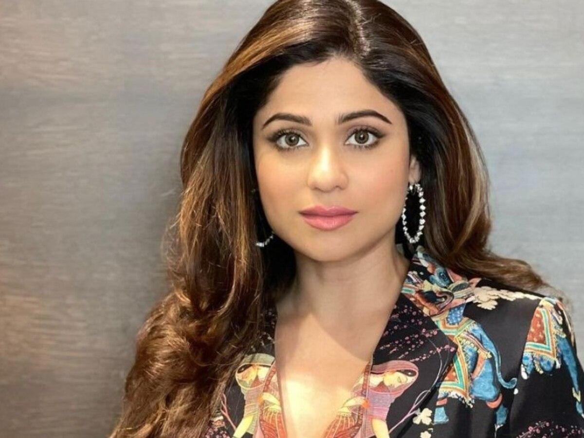 Shamita Shetty: 44 की उम्र में किस परेशानी से गुजर रही हैं शमिता शेट्टी? वीडियो में किया खुलासा