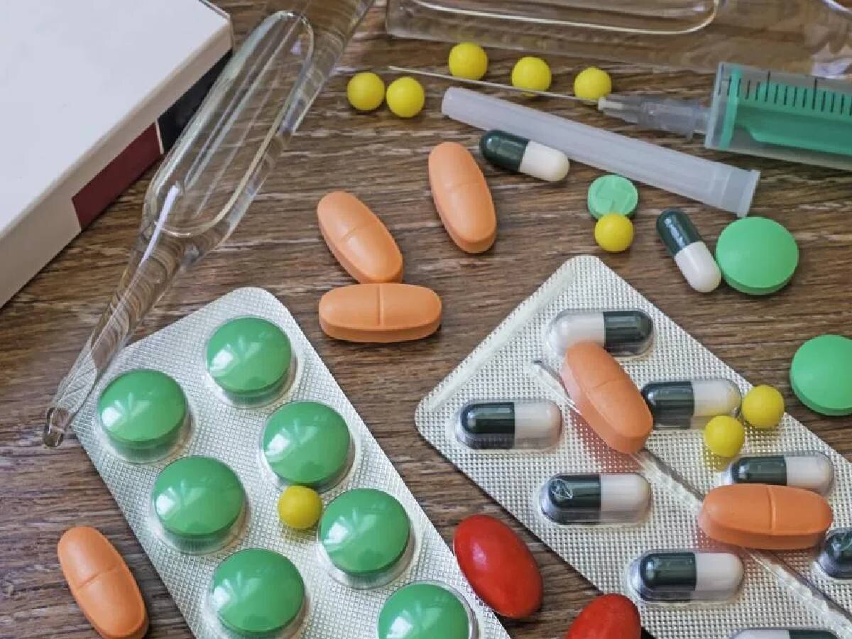 Antibiotics Medicine: एंटीबायोटिक खाने से पहले जान लें ये जरूरी बात, वरना शरीर को हो सकता है बड़ा नुकसान!