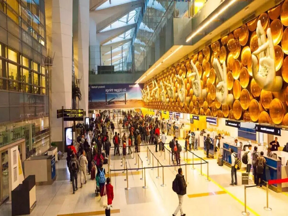 Delhi Airport पर बढ़ रहे पैसेंजर्स, इस वित्त वर्ष में संख्या 7 करोड़ के पार होने की उम्मीद