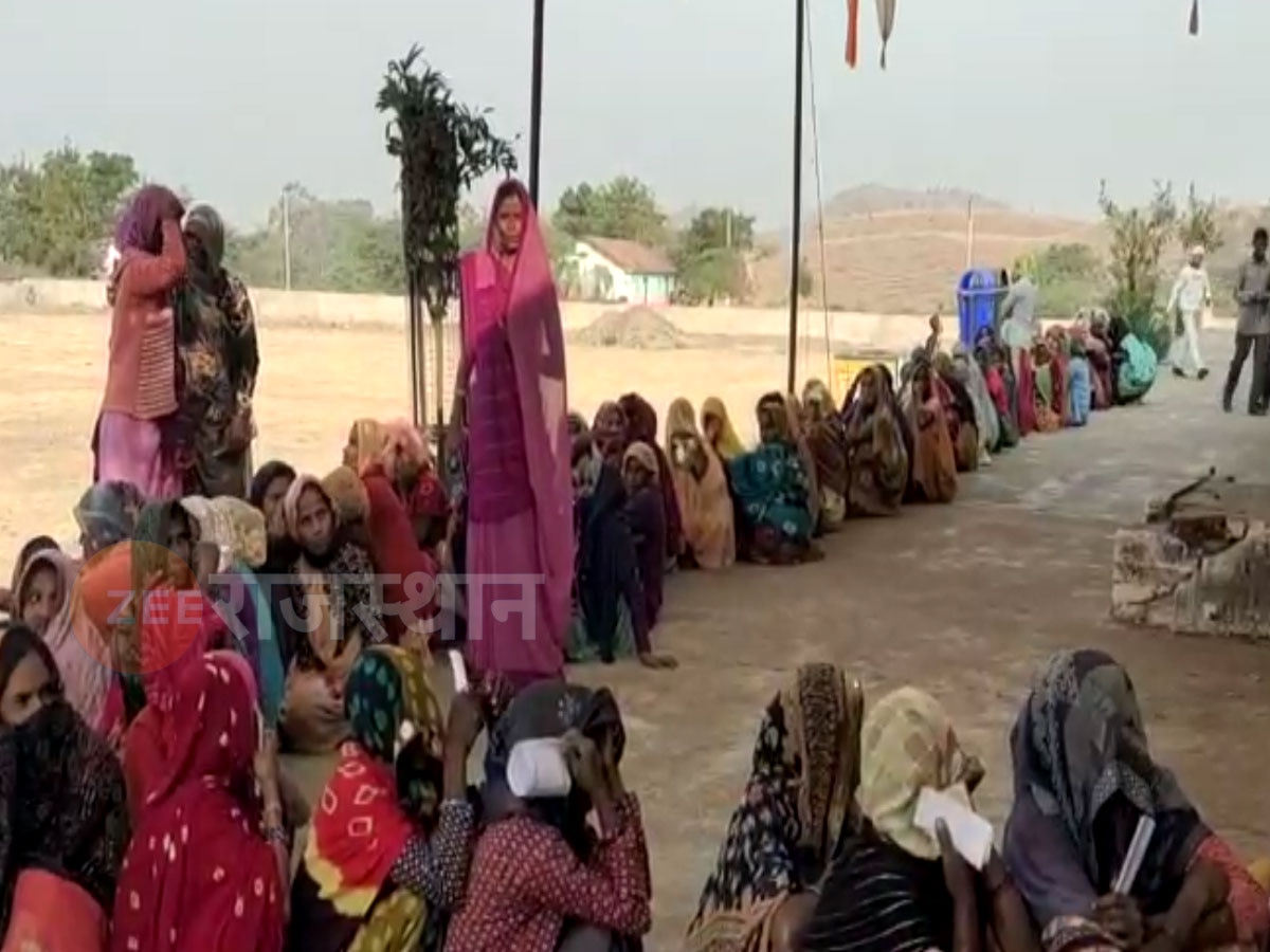 Rajasthan Election: मतदान के दौरान यहां सामने आई बड़ी लापरवाही, इंतजार करते रह गए मतदाता