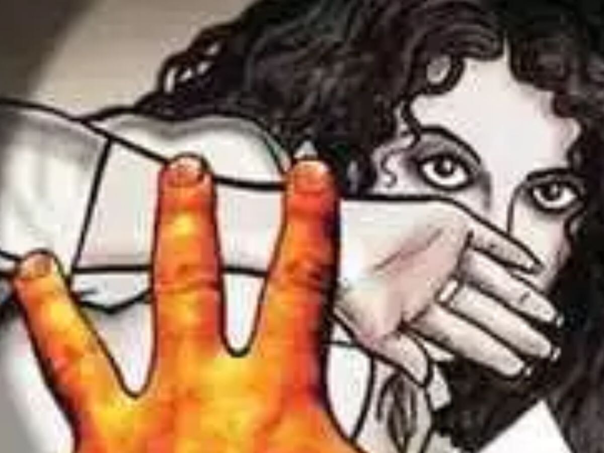 teacher accused of molesting girl students in Unnao Uttar Pradesh