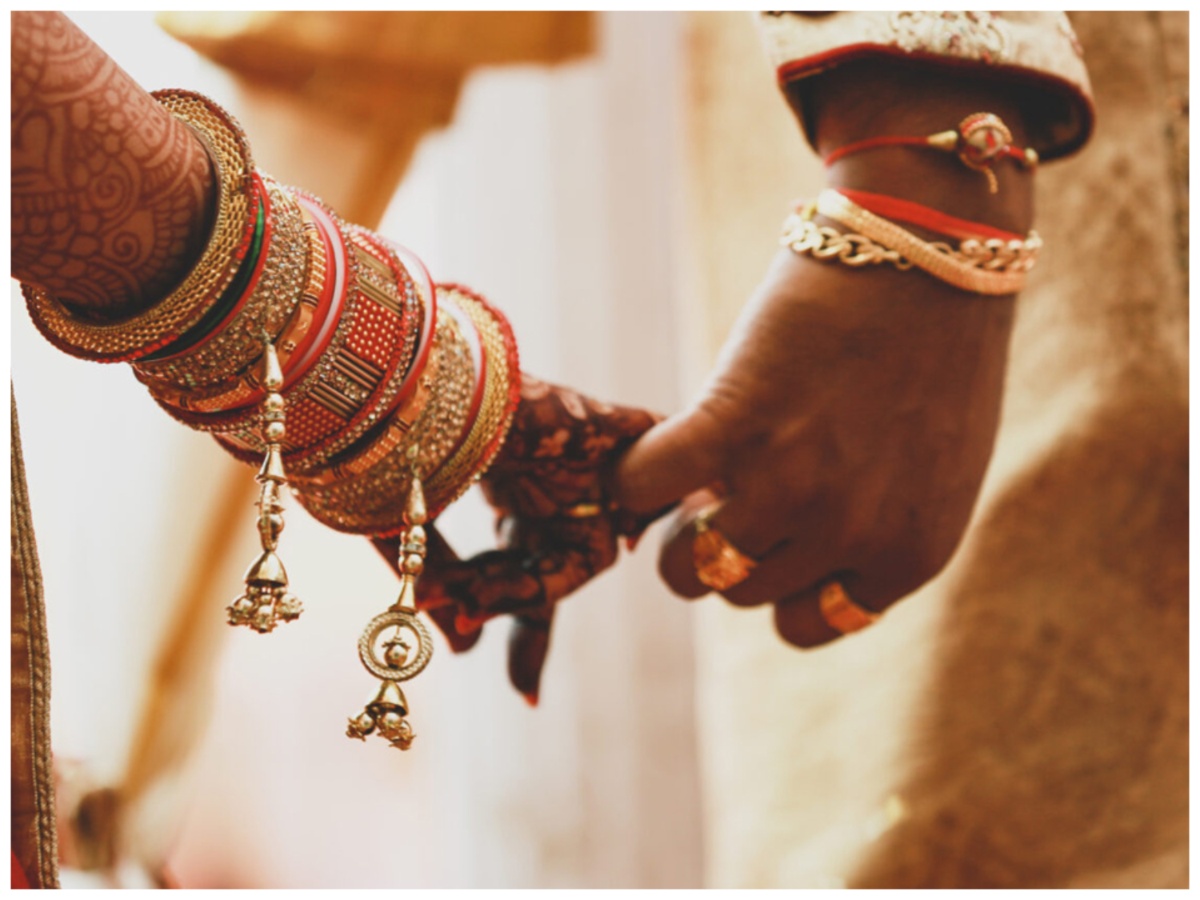 हाई कोर्ट ने दस साल पुराना ‘पकड़ौआ विवाह, किया रद्द; जानिए क्या है पकड़ौआ विवाह? हाई कोर्ट ने दस साल पुराना ‘पकड़ौआ विवाह, किया रद्द; जानिए क्या है पकड़ौआ विवाह?