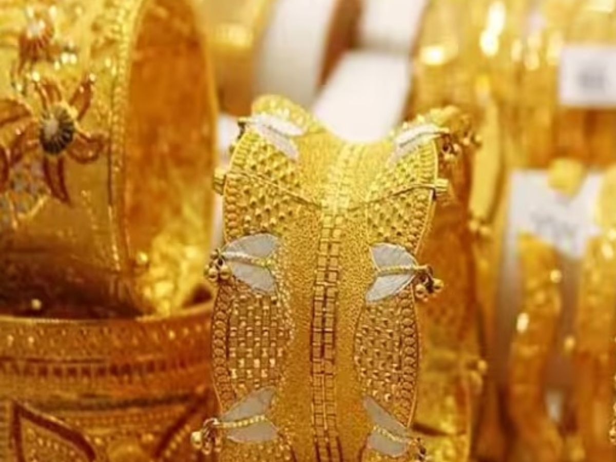 Today Gold Price: गोल्ड-सिल्वर खरीदने का सुनहरा मौका, सोना-चांदी के भाव स्थिर, जानें लेटेस्ट रेट