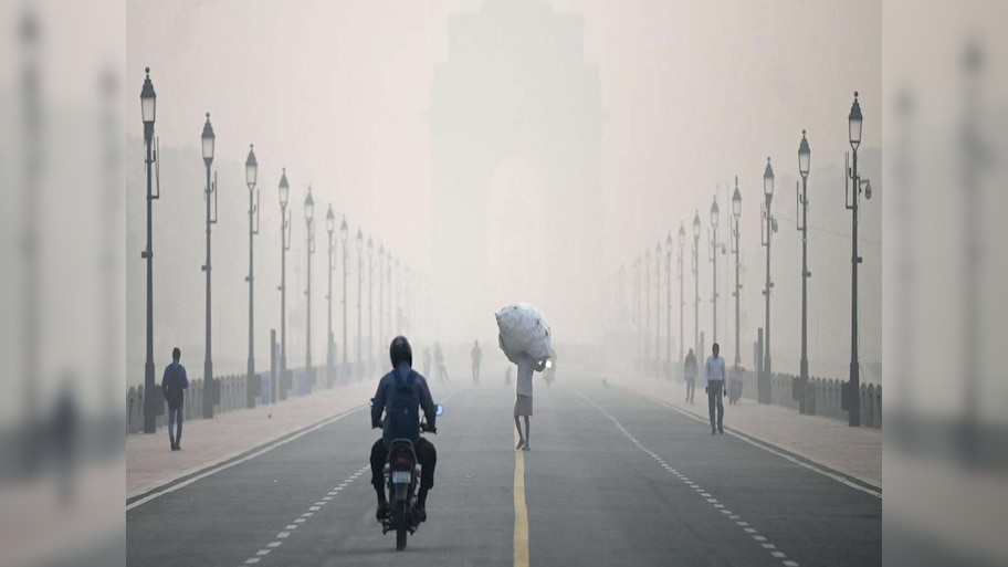 अब भी 'खराब' है दिल्ली की हवा, इन जगहों पर होगी बारिश