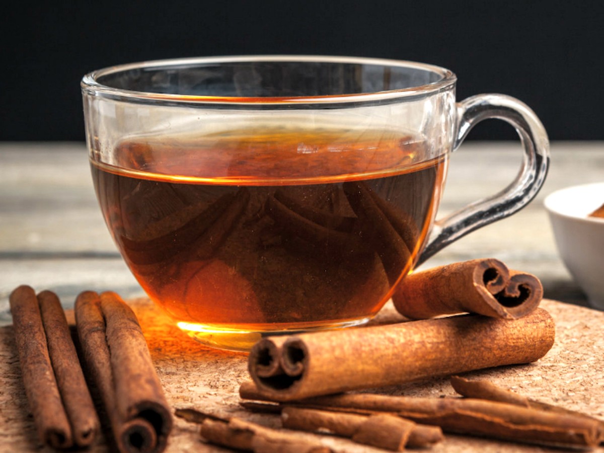 Benefits of Cinnamon Tea: दस दिन लगातार खाली पेट पी लें ये भूरे रंग की चीज, गले से लेकर पेट तक निकल जाएगी गंदगी