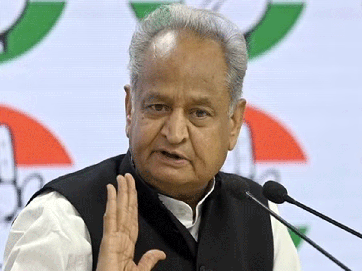 Rajasthan Assembly Election 2023: गहलोत का अहंकार या आपसी कलह? राजस्थान में क्यों हारी कांग्रेस, जानें 5 वजह Rajasthan Assembly Election 2023: गहलोत का अहंकार या आपसी कलह? राजस्थान में क्यों हारी कांग्रेस, जानें 5 वजह