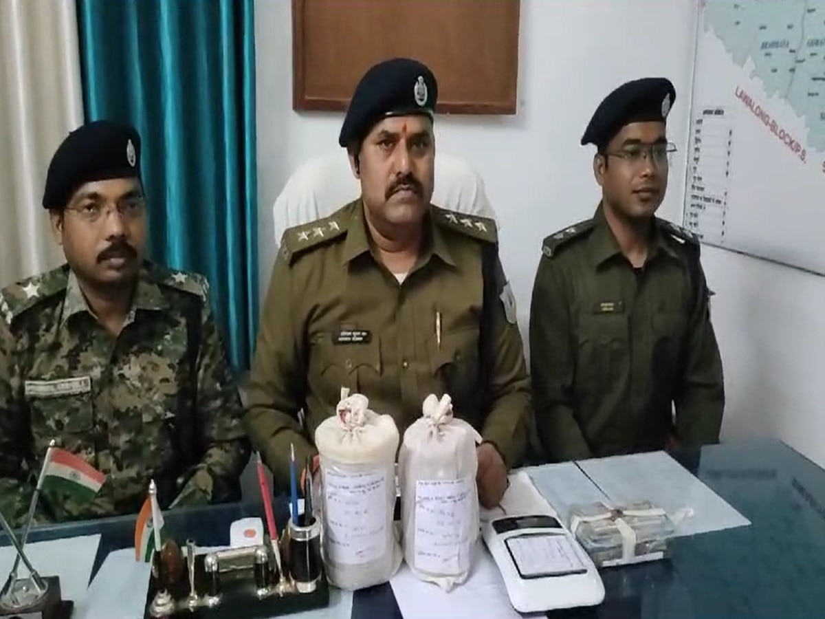 Jharkhand Crime: 2 किलोग्राम अफीम के साथ 3 तस्कर गिरफ्तार, 92 हजार नकद के साथ XUV कार बरामद