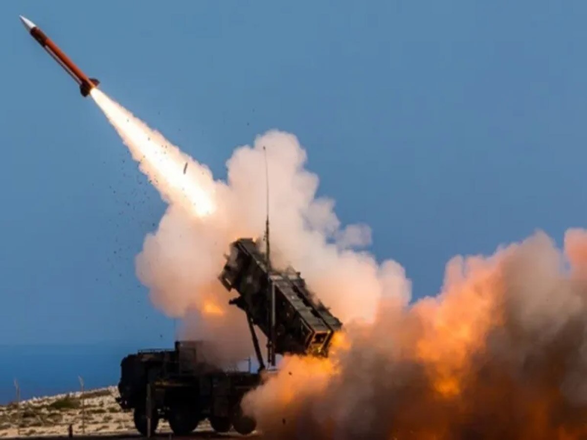 Houthis Attacked Israel: हूति विद्रोहियों ने इजराइल पर दागी मिसाइलें
