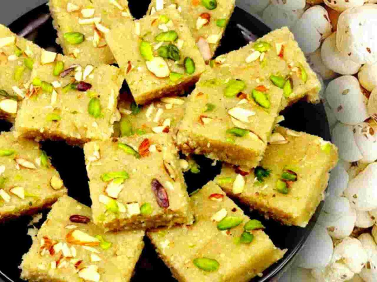 ड्राई फ्रूट्स की बर्फी