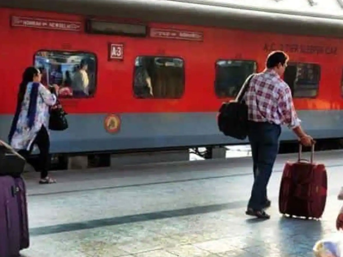 Jewar Airport पर लैंड होने के बाद मुंबई या कोलकाता के लिये डायरेक्ट मिलेगी ट्रेन