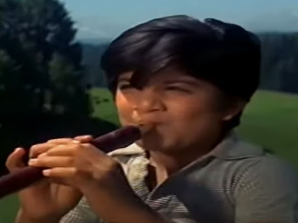 आन मिलो सजना