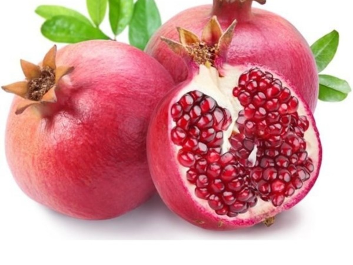 If you want to stay away from cancer then eat pomegranate|Health ...