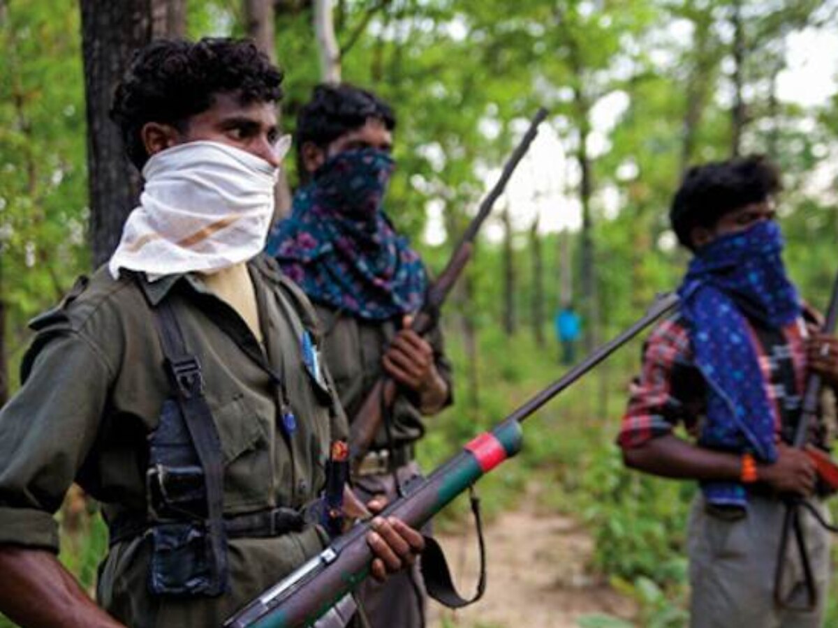 CG Naxalites Attack: नक्सलियों ने फिर की BJP नेता की हत्या, लोगों में दहशत का माहौल