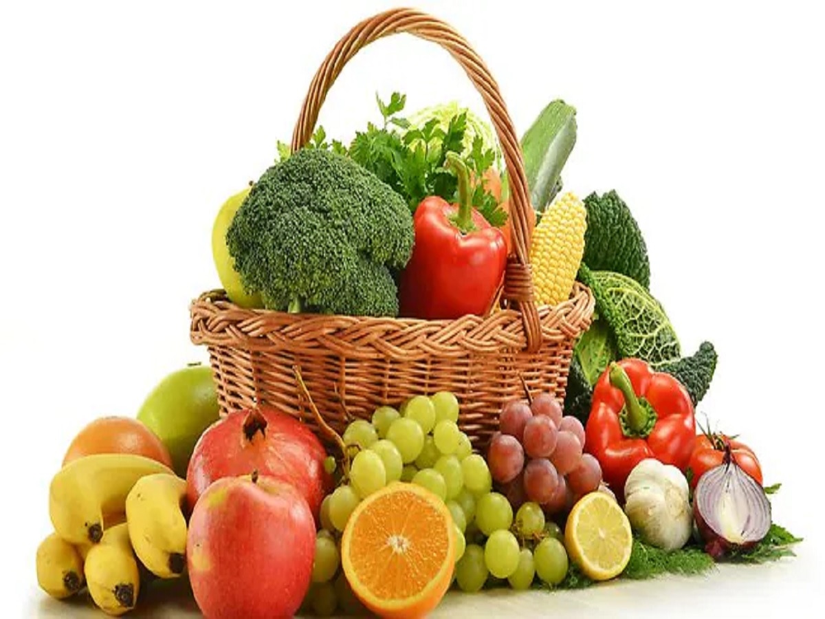 Vitamin B12 Foods for Vegetarians: 8 फल-सब्जियों के आगे चिकन-मटन भी हैं फल, देखें एक नजर