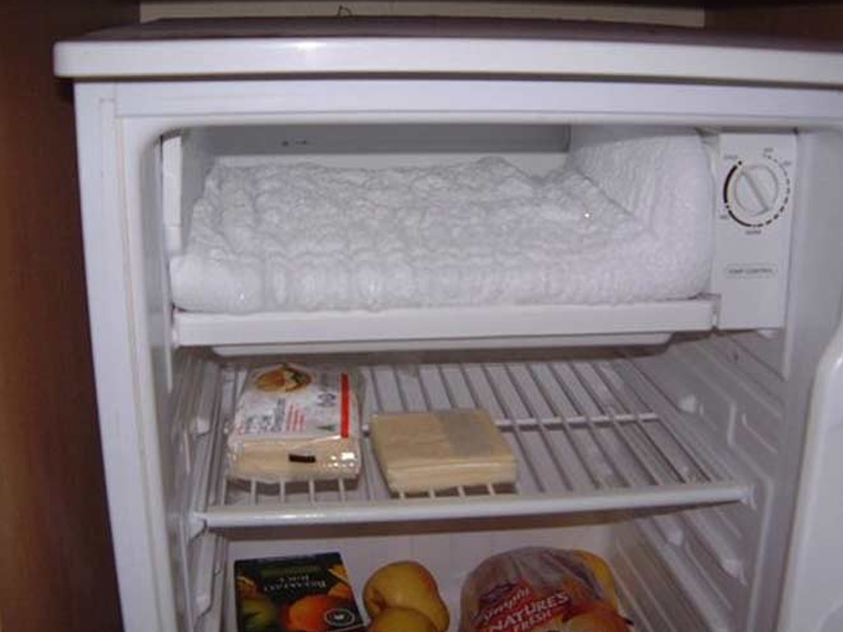 Refrigerator Freezer Defrost How To Get Rid Of Ice In Winters फ्रिज