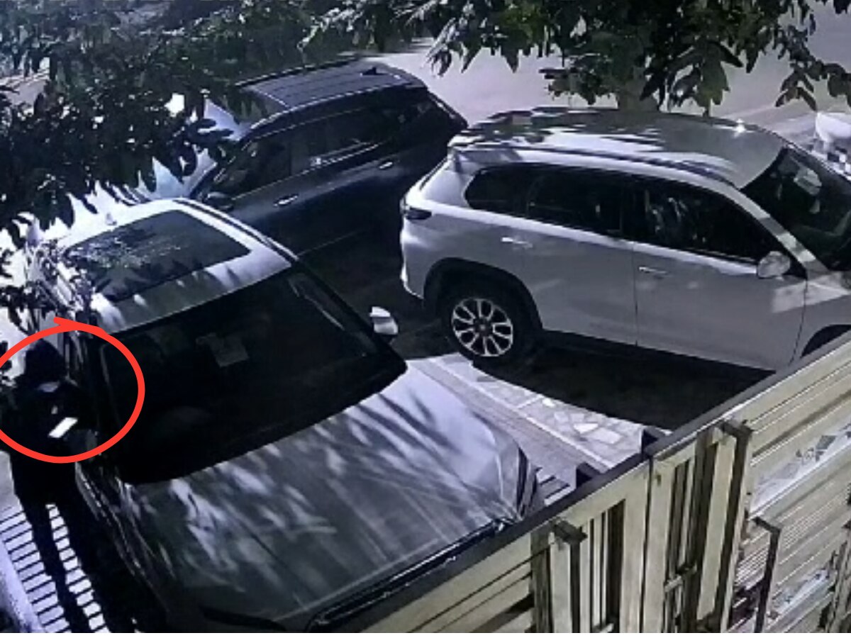 Bahadurgarh Crime: 2 मिनट में Tab से नकली चाबी बनाकर गाड़ी लेकर फरार हुए हाईटेक चोर, वारदात CCTV में कैद