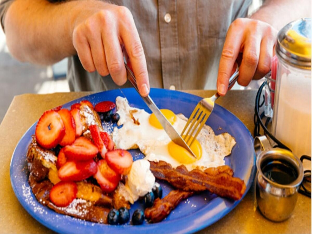 Breakfast Tips: दिनभर चाहिए एनर्जी तो नाश्ते में खाएं ये 5 चीजें, इम्युनिटी होगी मजबूत