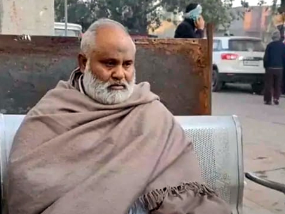 Faridabad News: देर रात गाड़ी में आए युवकों ने बिट्टू बजरंगी के भाई को जलाया जिंदा, हालात गंभीर