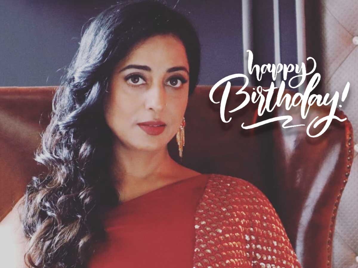 Mahie Gill Birthday: 17 की उम्र में पहली शादी फिर तलाक, गुपचुप किया था दूसरा ब्याह