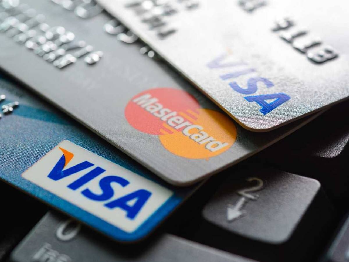 Credit Card Fraud: क्रेडिट कार्ड के बड़े नुकसान से बचने के लिए जान लें ये 5 बातें