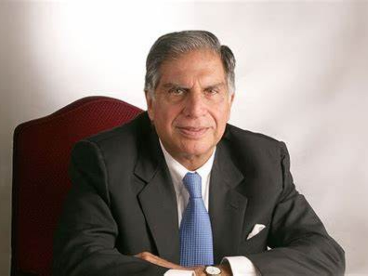 जानें कितने पढ़े-लिखे हैं Ratan Tata; कौन सी डिग्री हासिल कर बनाया इतना बड़ा Empire