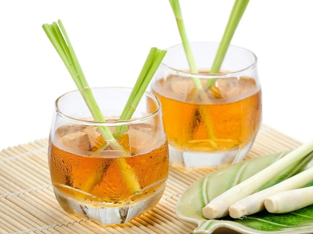 Lemongrass Tea Benefits: चुटकियों में वजन कम करती है इस हरे पत्ती की चाय, पेट भी एकदम हो जाता है साफ 
