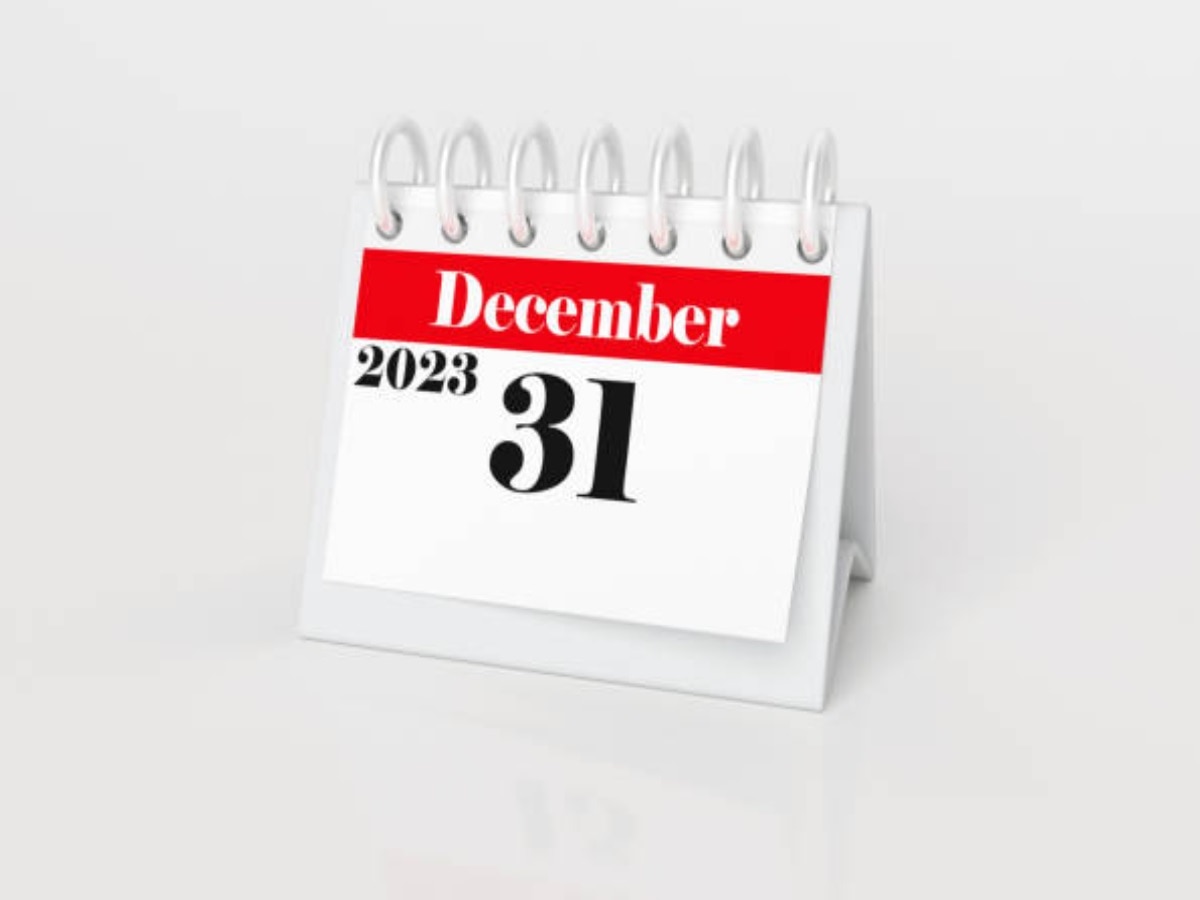 December Dealine: 31 दिसंबर से पहले निपटा लें ये जरूरी काम, खत्म होने वाली है डेडलाइन