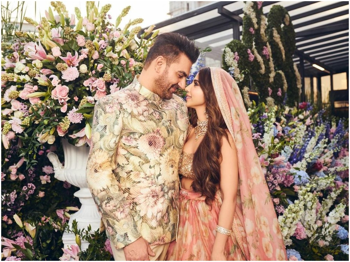 Arbaaz Khan and Sshura Khan wedding outfits and pics