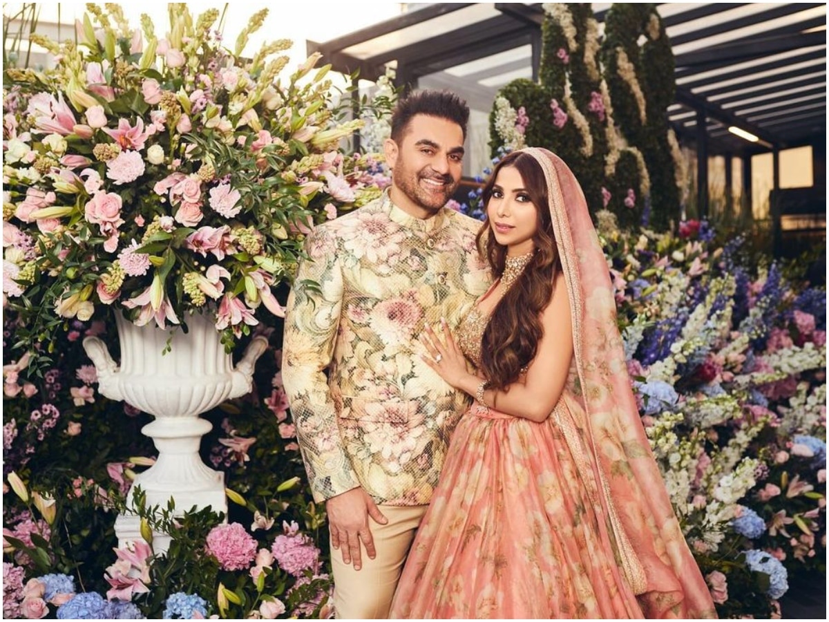 Arbaaz Khan and Sshura Khan wedding outfits and pics